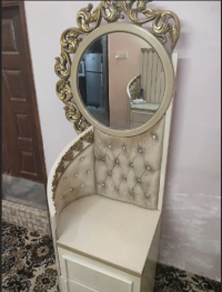 beautiful dressing table