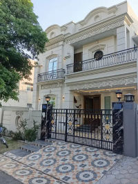 10 MARLA SPANISH BRAND NEW LUXURY HOUSE FOR SALE