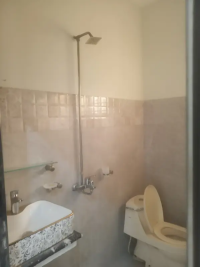 5 MARLA HOUSE AVAILABLE FOR RENT