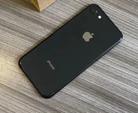 Apple iPhone 8