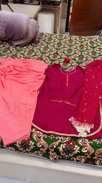 wedding dresses/ girls Formal wear / 3pc wedding stitched suits