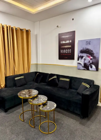 Short-Time 1-Bedroom Flat for Couples Safe, Secure, and Private 3k/Day"*