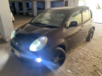 Toyota Passo Hanna 2013