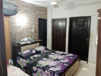 3 Bed DD Flat for Sale in Afnan Arcade Gulistan-e-Jauhar Block 15
