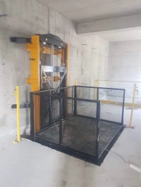 Cargo lift , scaffolding pipes , mixtures machine , elevator , crane