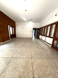 Demolish-able Plot Near Markaz in f-7 For Sale