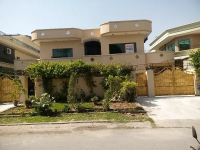 I-8 Baeautiful One Kanal Upper Portion With Separate Gate For Rent