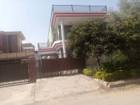 I-8 Beautiful Ground With Servant Separate Gate For Rent